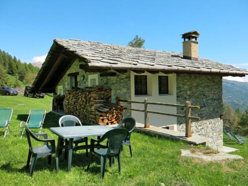 Sampeyre Ski Chalet | Chalet Casot Brusa by Interhome