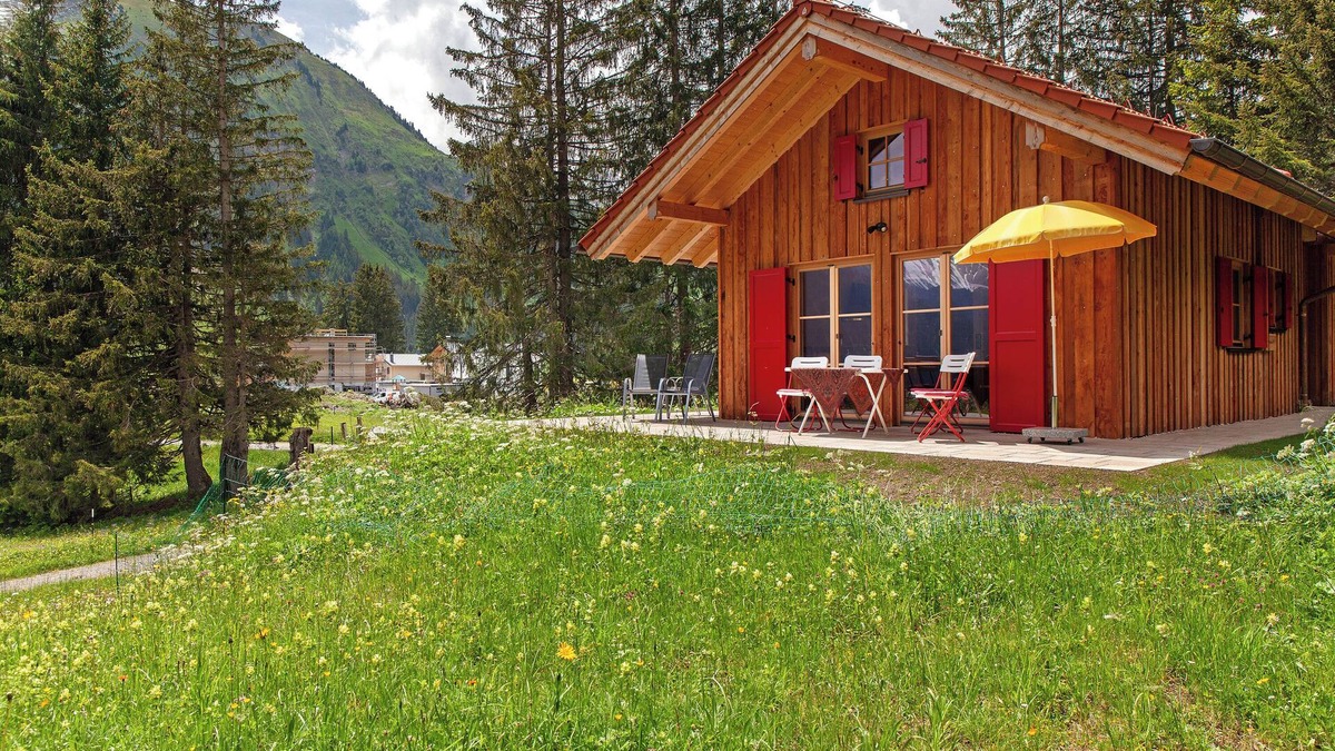 Berwang House | Chalet 'Chalet87' with Mountain View, Private Terrace, and Children from 8 Years Welcome.