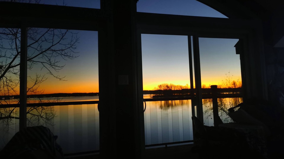Pincourt Ski Chalet | Chalet Chaleureux Sur Le Bord De L'eau Naviguable