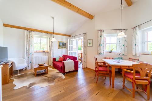 Haarbach Apartment | Chalet Chip-In Golf Wandern Berge