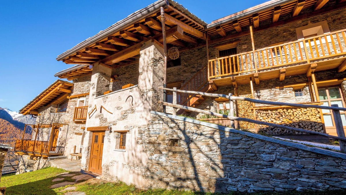 Marmora Ski Chalet | Chalet 'Civico 8' with Mountain View, Shared Garden and Wi-Fi
