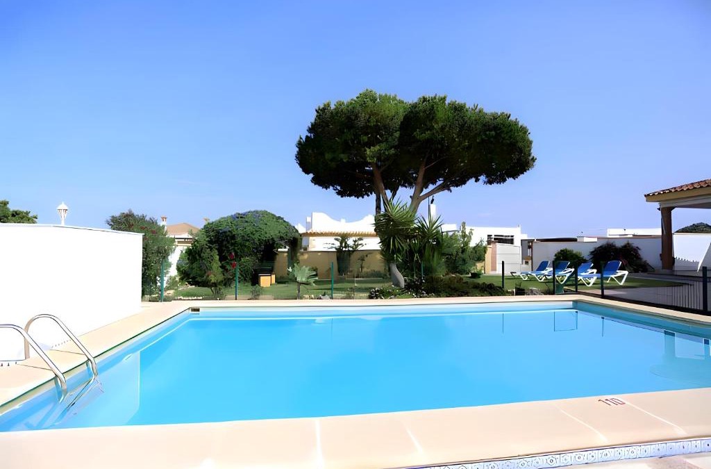 Conil de la Frontera House | Chalet con piscina privada y barbacoa solo familias