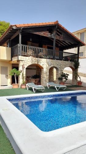 Borriol House | Chalet con piscina privada