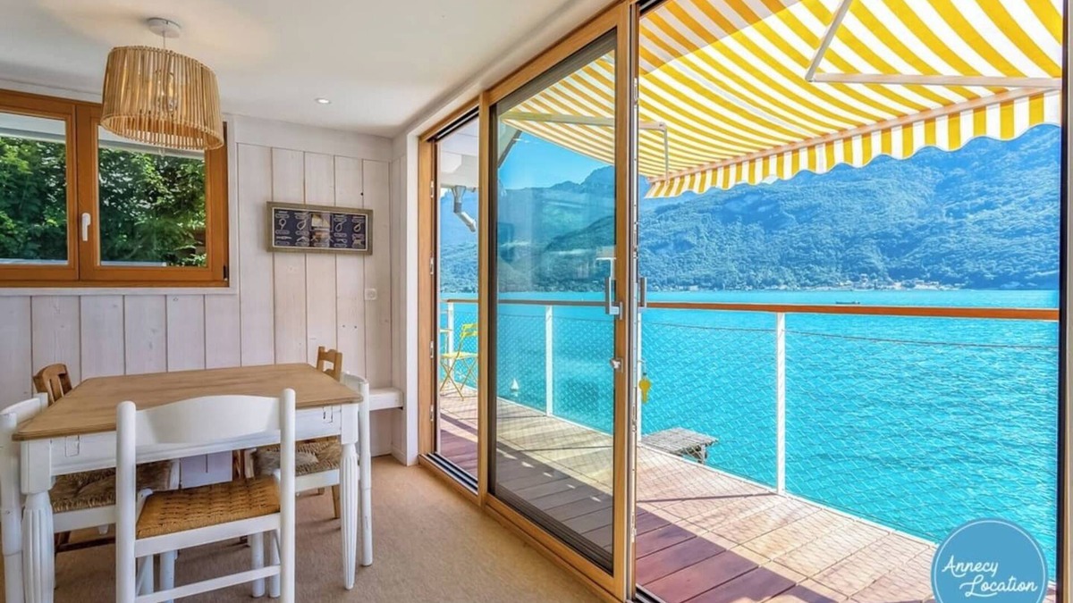 Bredannaz Cottage | Chalet Coquillage – Waterfront Escape on Lake Annecy