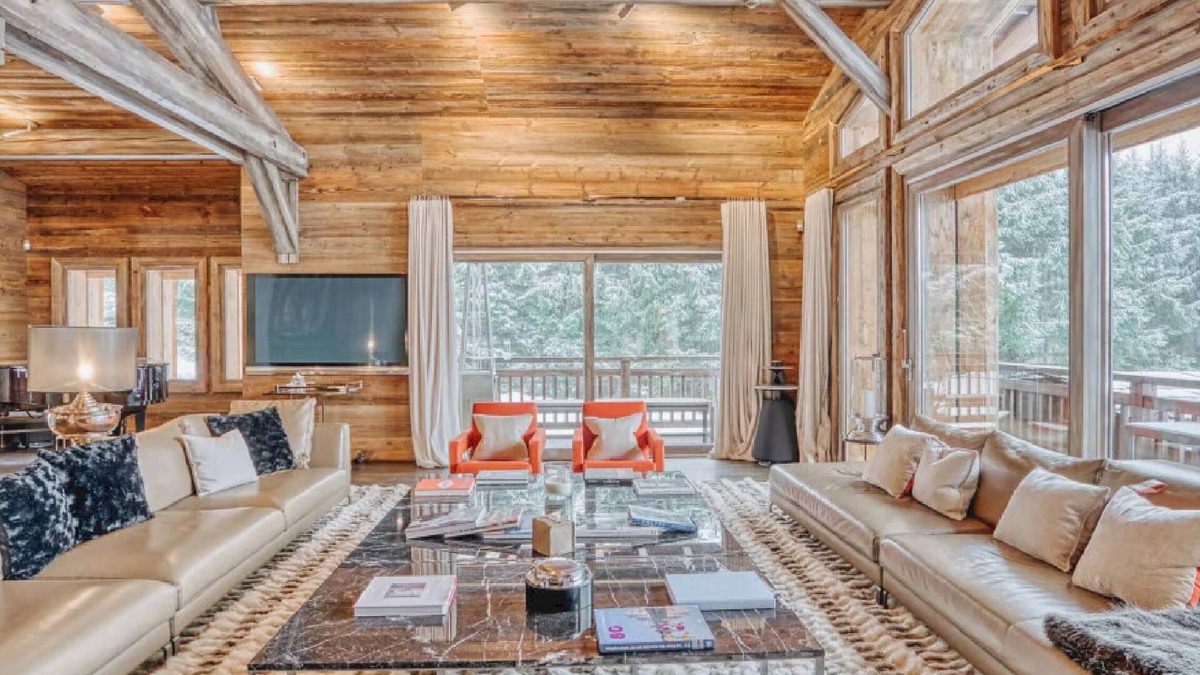 Le Praz Ski Chalet | Chalet Courchevel with 6 spacious bedrooms