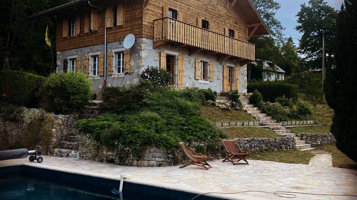 Monnetier-Mornex Ski Chalet | Chalet d'Alpage - Lodge Estate at 20 min from Geneva