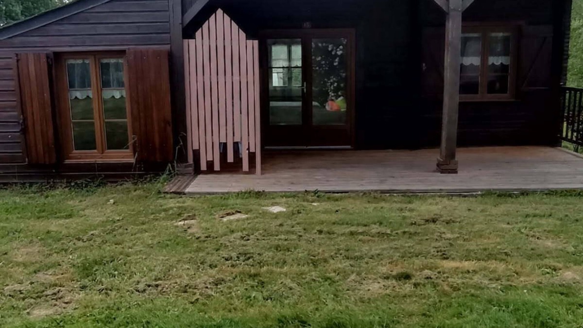 Saints-en-Puisaye Ski Chalet | Chalet des prés de la fontaine