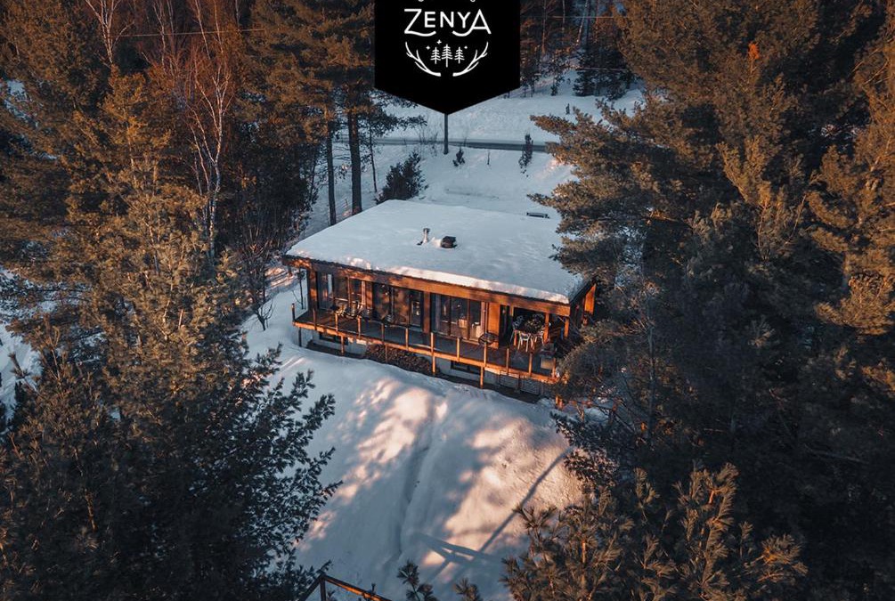 Chertsey Ski Chalet | Chalet DesignPur on the lake
