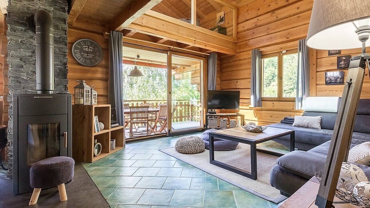 Queige Ski Chalet | Chalet Dobeliou, Savoie Mont Blanc - Northern Alps, Beaufortain starts here!