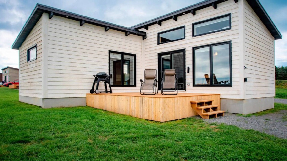 Gaspe Ski Chalet | Chalet double arrière