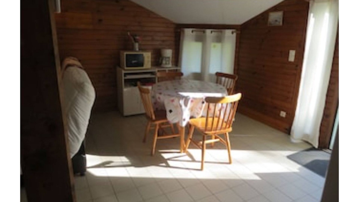 Gindou Ski Chalet | Chalet du BAS - Free Wifi, Air Conditioning, La Cavette