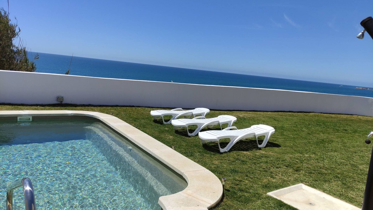 Conil de la Frontera Ski Chalet | Chalet "El Cantil" next to El Roqueo beach