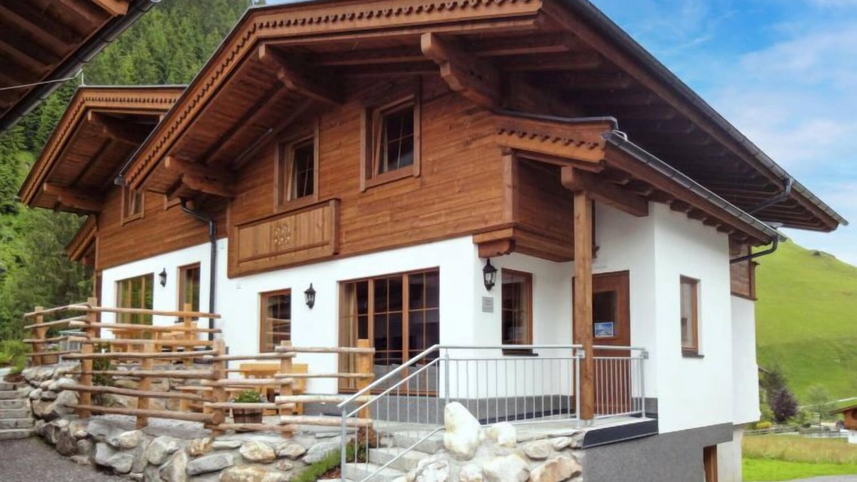 Tux House | Chalet Elisabeth by Interhome