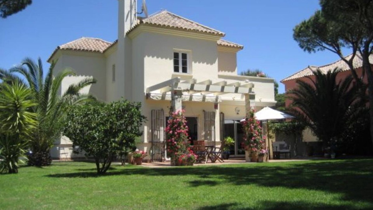 Chiclana de la Frontera Ski Chalet | Chalet Independiente Mirando al Golf en Loma de Sancti Petri/Cuartel del Mar