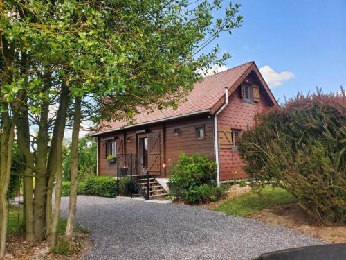 Floyon House | Chalet familial avec terrasse et étang sécurisé, au cœur du parc naturel de l'Avesnois - FR-1-510-198