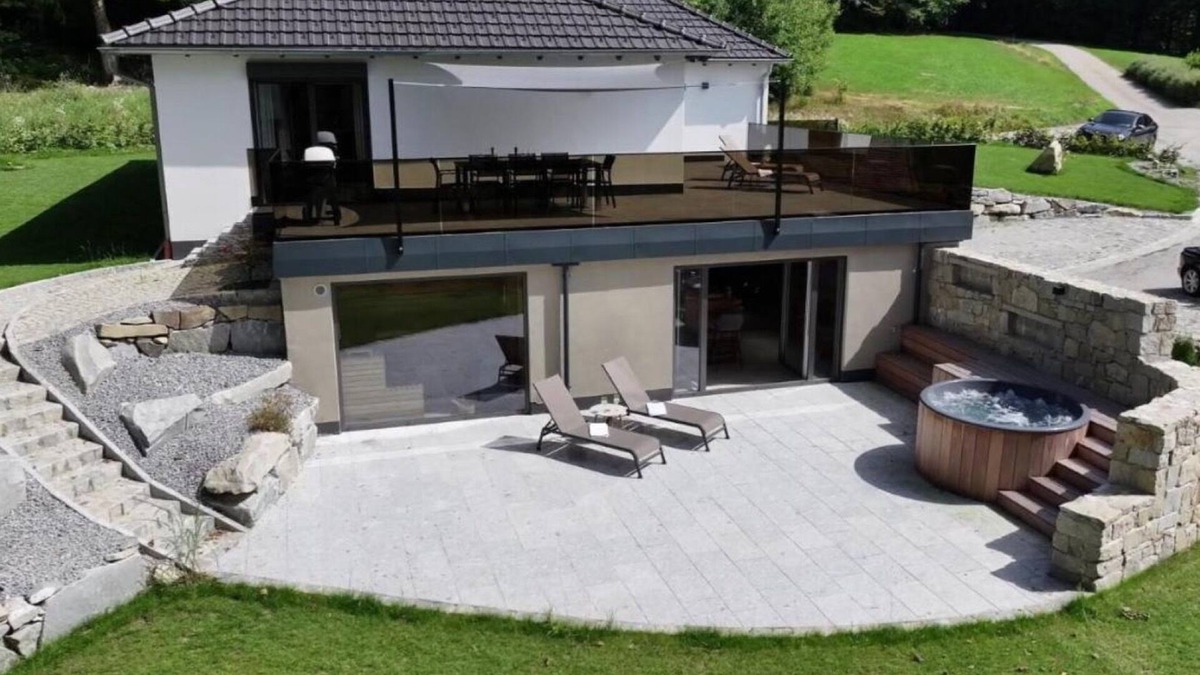 Wegscheid House | Chalet 'Ferienchalet Schneiders' with Private Terrace, Private Garden and Wi-Fi