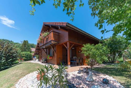 Saint-Martin-Bellevue House | Chalet Fleuri