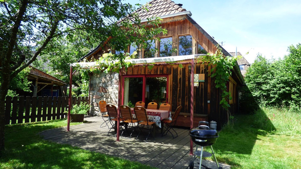 Dolleren Ski Chalet | Chalet for family vacations and nature lovers. Pets welcome.