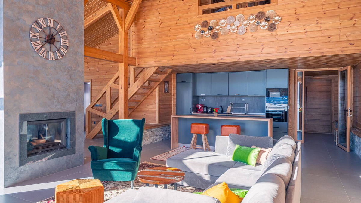 Razlog Ski Chalet | Chalet for up to 10 people with sauna nestled in the valley of 3 mountains