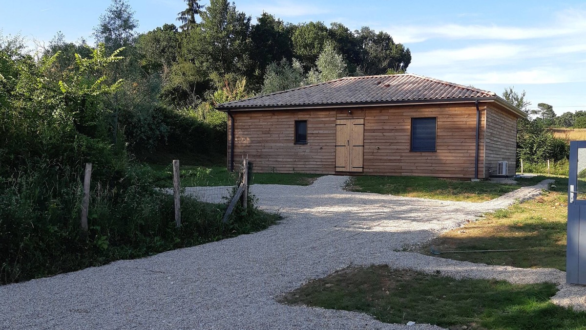 Saint-Hilaire-d'Estissac House | Chalet Bois Piscine Individuelle Dordogne