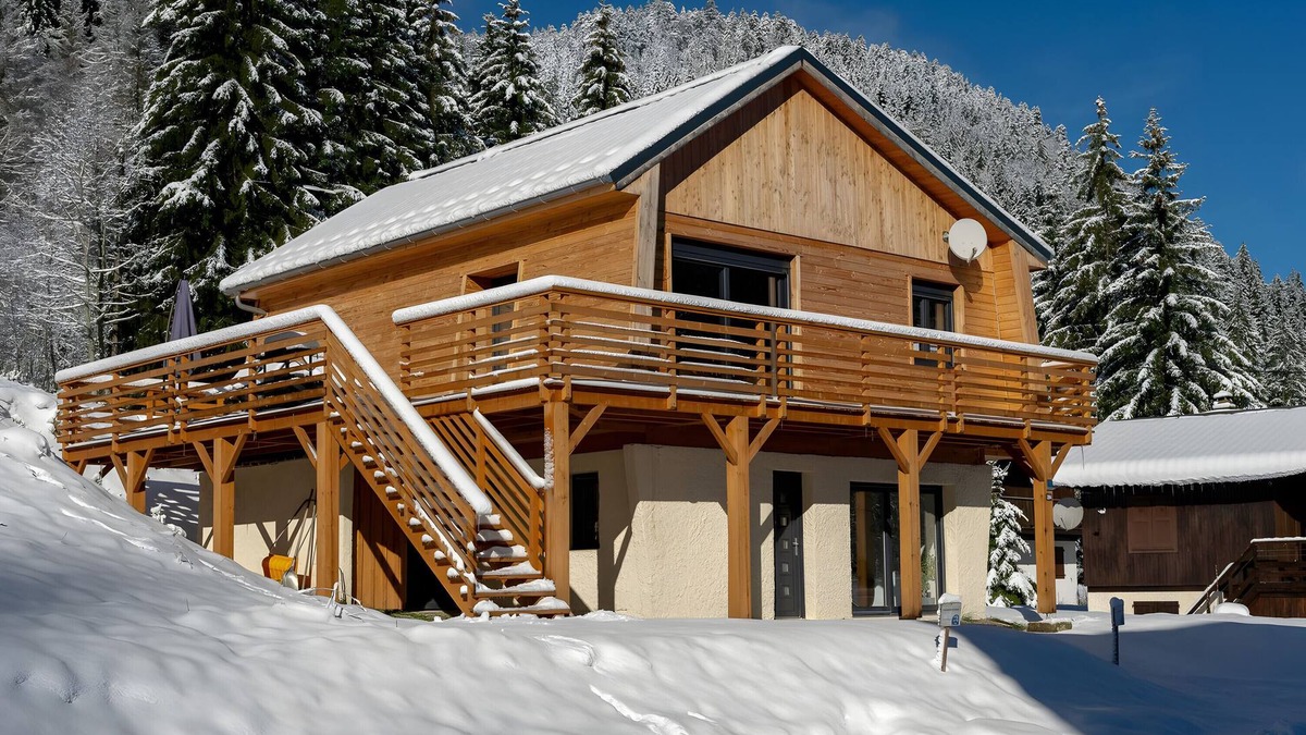 Saint-Pierre-d'Entremont Ski Chalet | Chalet du Souillet with Mountain View, Private Terrace and Wi-Fi