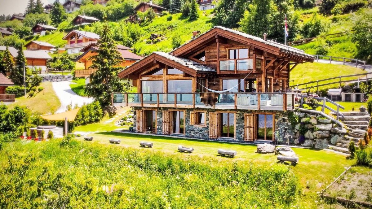 Saint-Pierre-de-Clages House | Chalet Gerritsen by Interhome