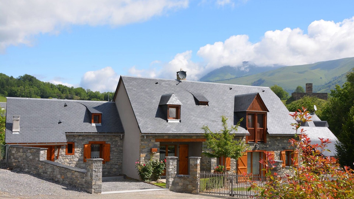 Peyragudes Cottage | Chalet Gite Louron Maison Génos Loudenvielle 5 p 2 ch, garage bicycle fishing WIFI