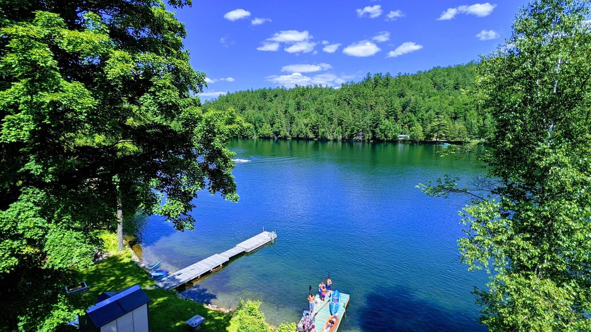 Val-des-Bois Cottage | Chalet Hakuna Matata - Deluxe 4 season cottage