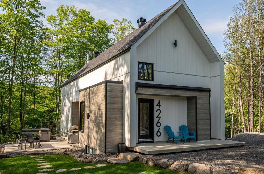 Les Pays-d'en-Haut Regional County Municipality Ski Chalet | Chalet Haut-Bois - Hiking, Skiing and Spa