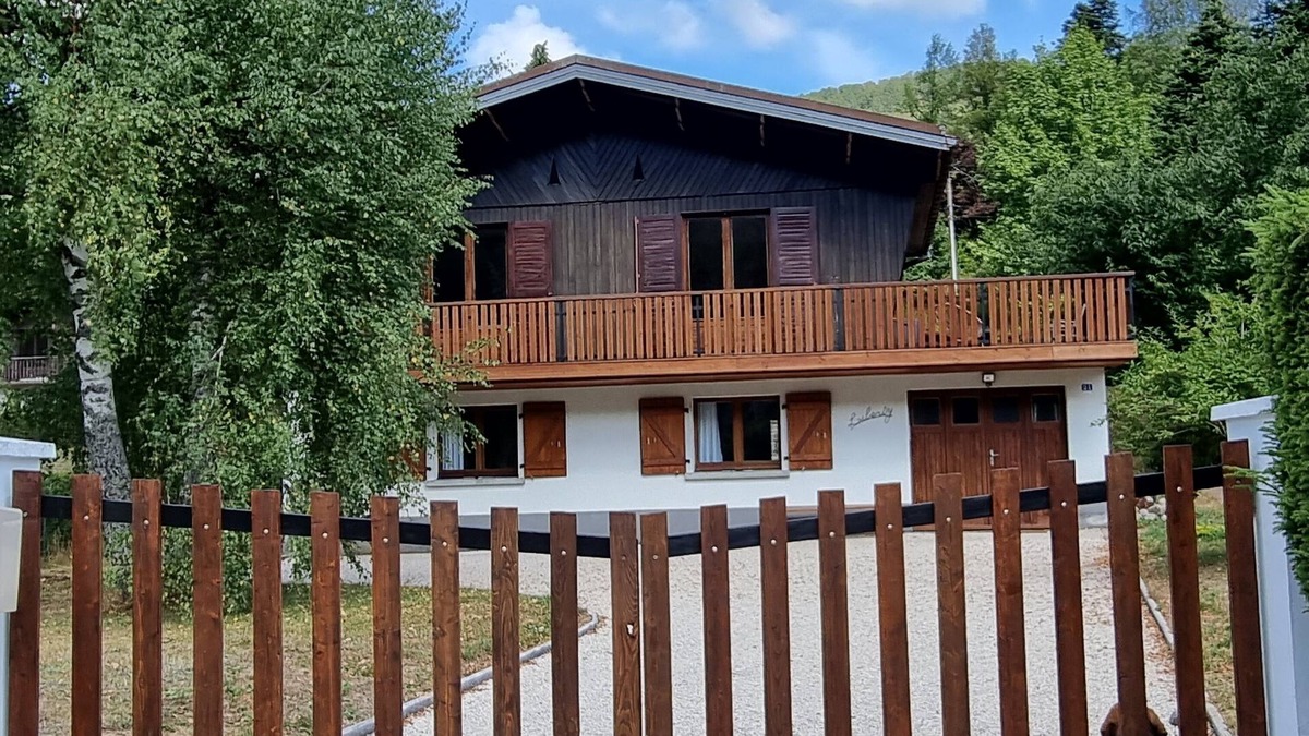 Bussang Ski Chalet | Chalet Hautes Vosges Bussang 500m du Théâtre du Peuple Clos sur 1200m2