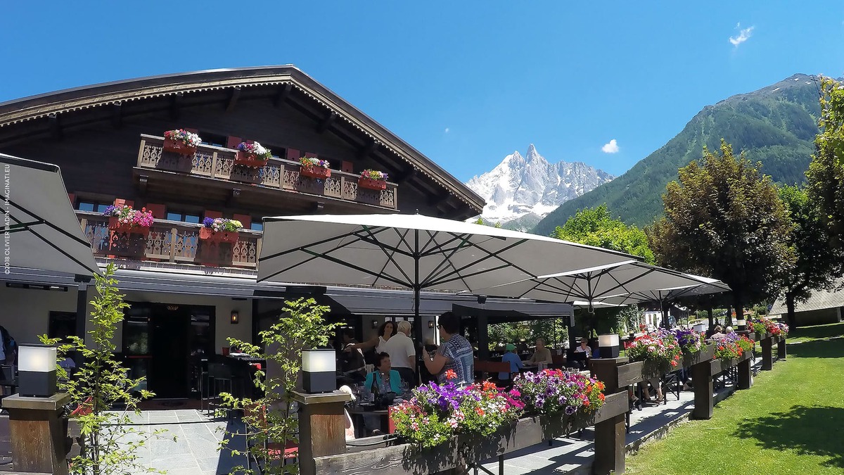 Les Praz-de-Chamonix Hotel | Chalet Hotel le Castel