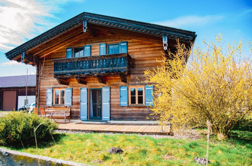 Ostermiething Ski Chalet | Chalet im Grünen in Seenähe