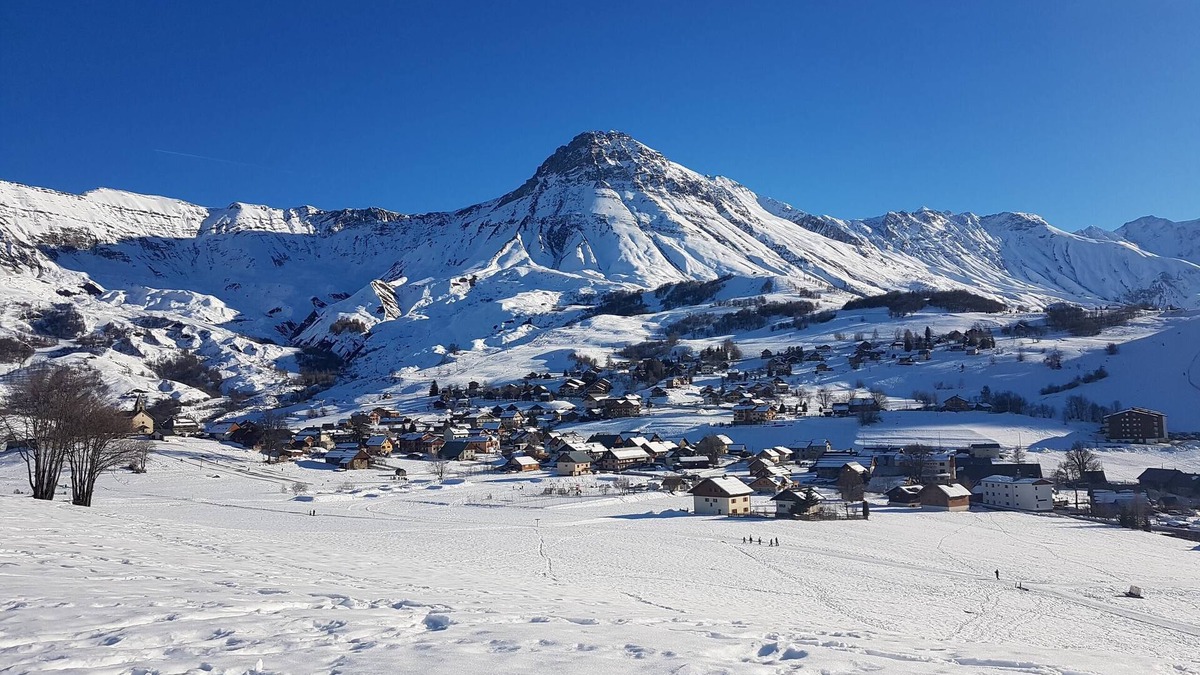Albiez-le-Vieux Ski Chalet | Chalet in Albiez-Montrond