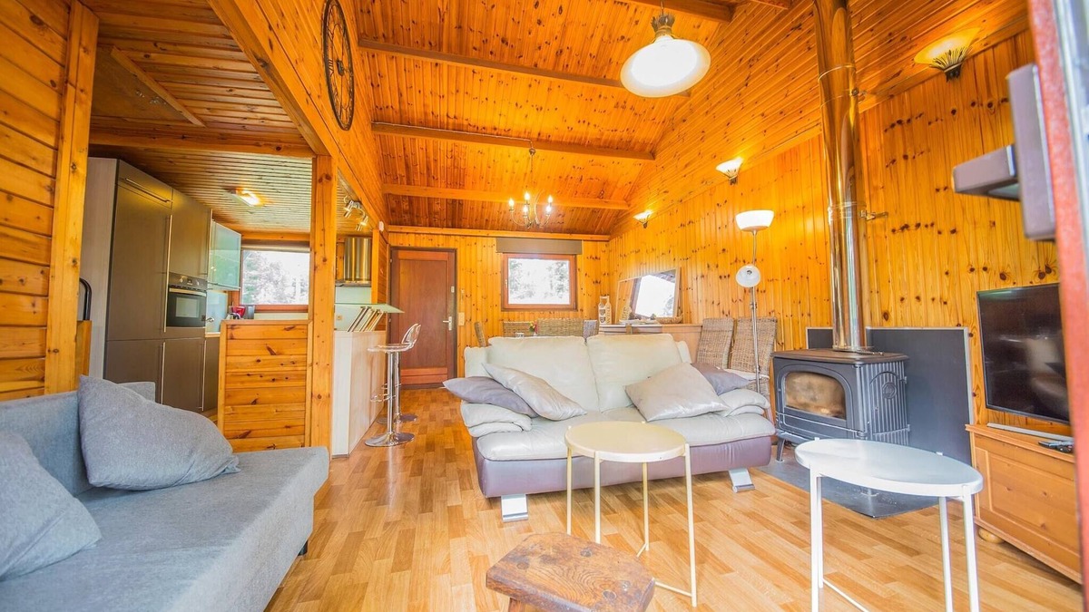 Somme-Leuze Ski Chalet | Chalet in Ardennes near Five Nations Golf Club