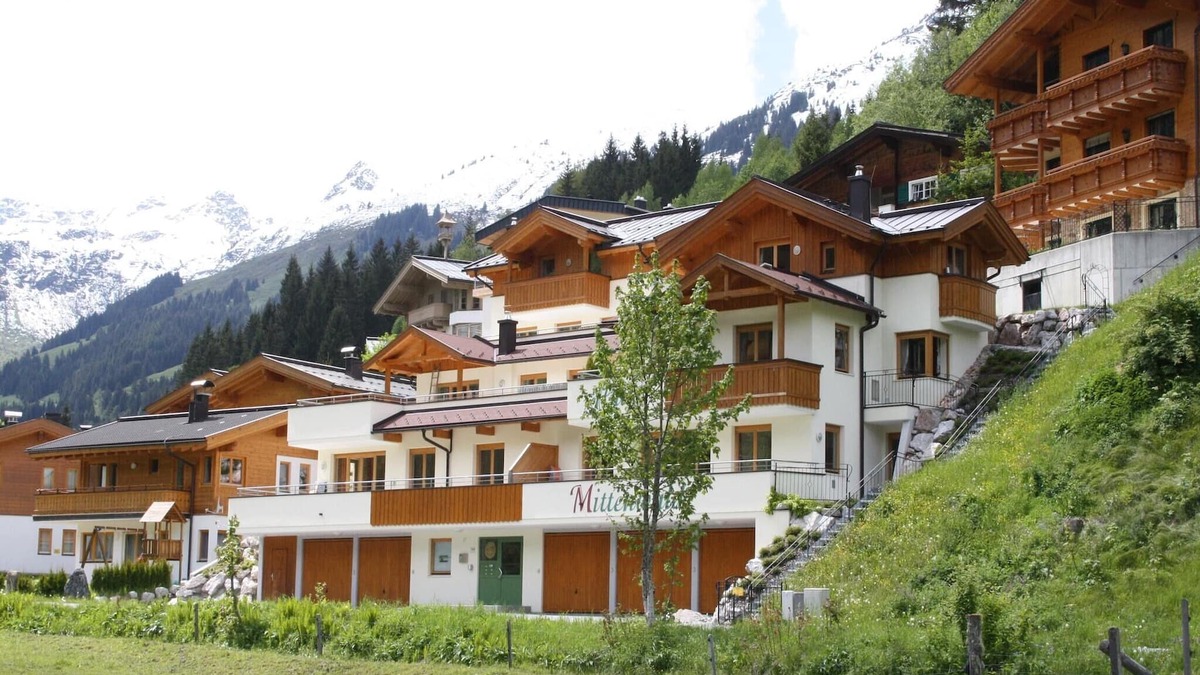 Hinterglemm Ski Chalet | Chalet in Saalbach near Ski Lift