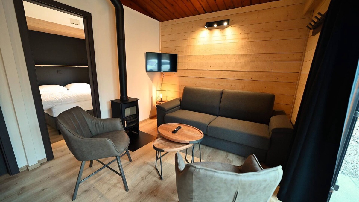 Grandham House | Chalet in Belgium near Scenic Hiking Trails