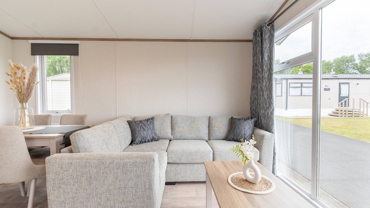 Vlissegem Ski Chalet | Chalet in De Haan near Sandy Beaches