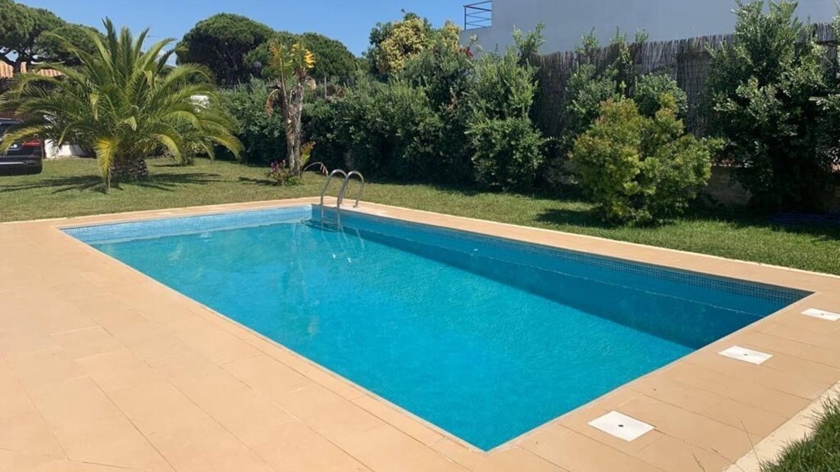 Cabo Roche Villa | CHALET IN ROCHE BY THE BEACH