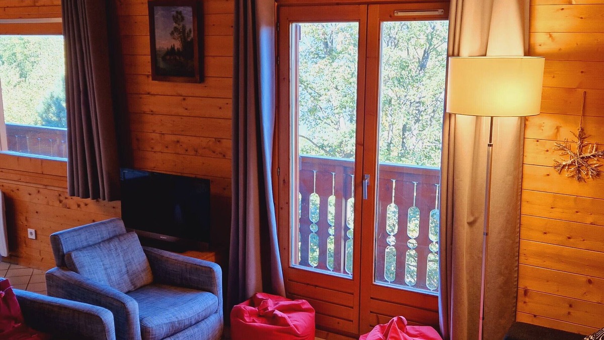 Montalbert Ski Chalet | Chalet in Montalbert: 3 Bedrooms, Mezzanine, Fireplace, Equipped Kitchen, Parking