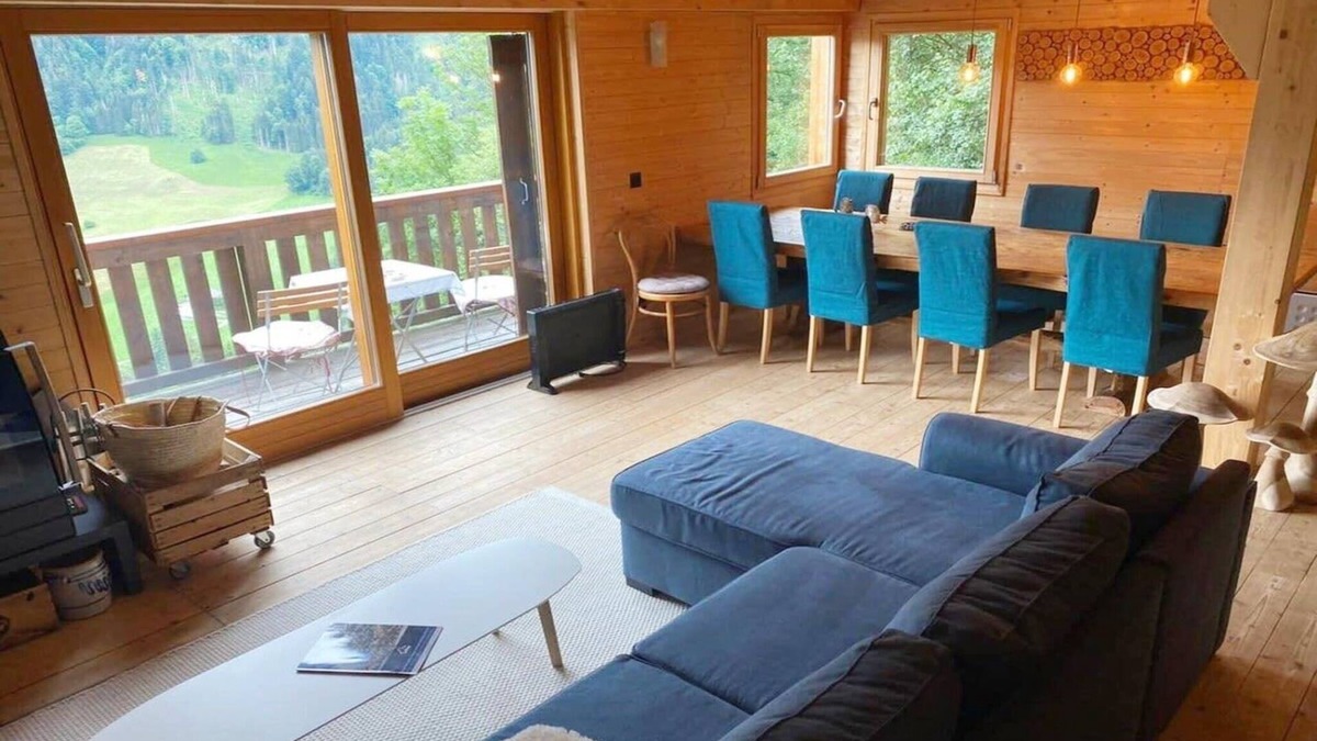 Rossiniere Ski Chalet | Chalet in Gstaad near Ski Slopes