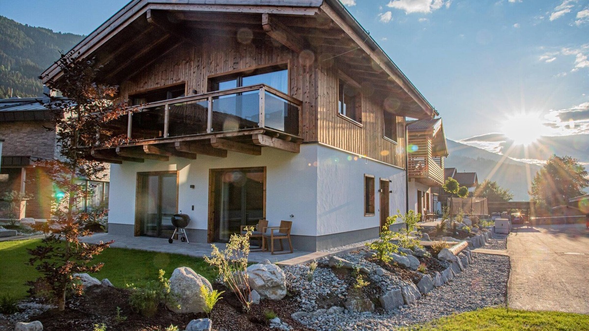 Wald im Pinzgau House | Chalet in Pinzgau near Ski Slopes & Sauna
