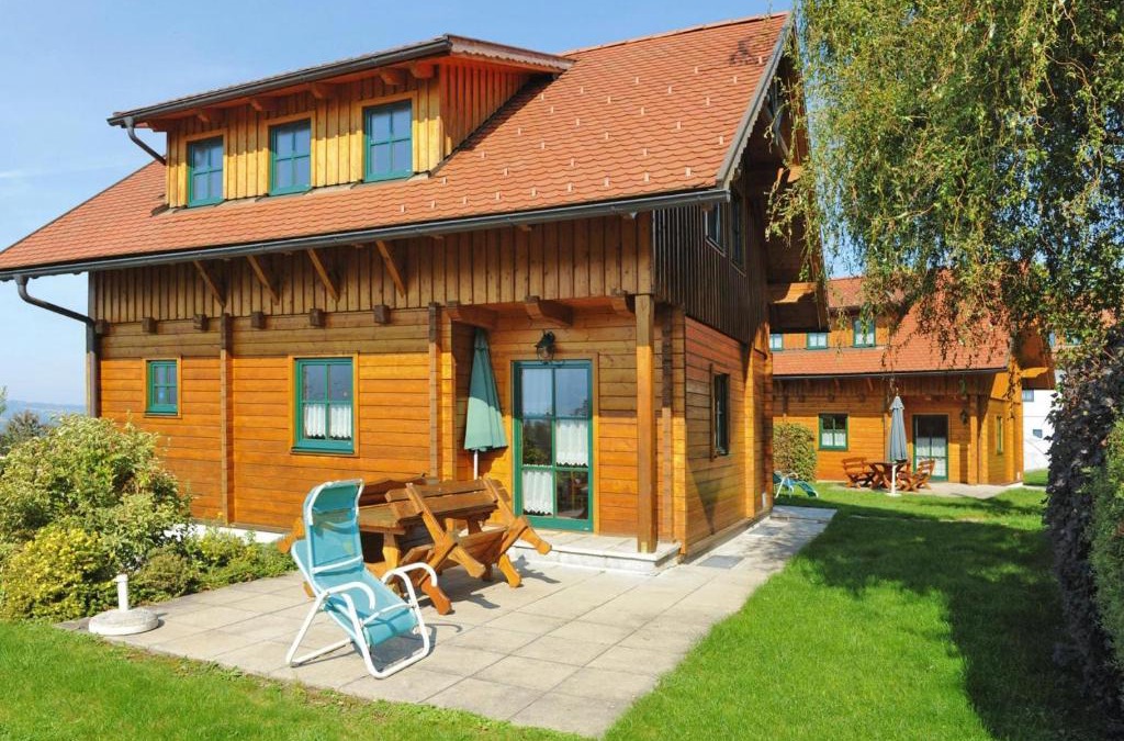 Schlierbach House | Chalet in Schlierbach near Ski Trails