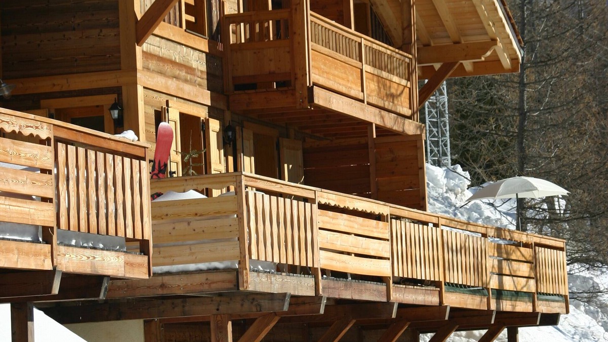 Isola Ski Chalet | Chalet in the Chalets du Mercantour residence