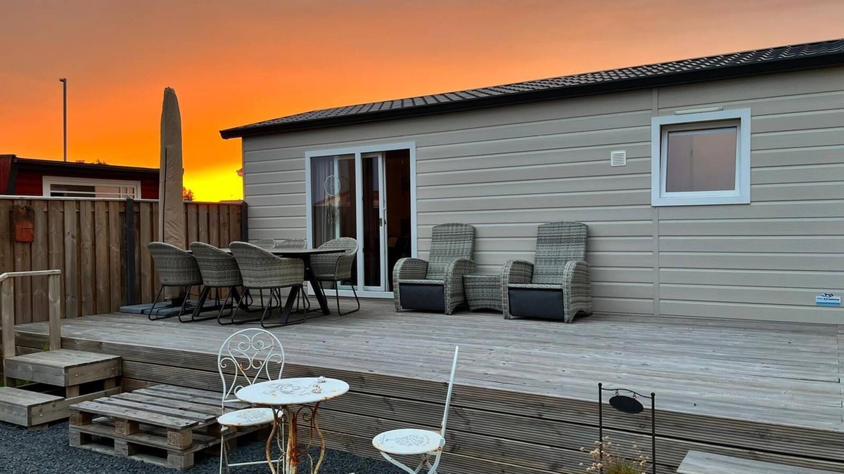 Serooskerke Ski Chalet | Chalet in the family paradise "Olmenveld", Zeeland
