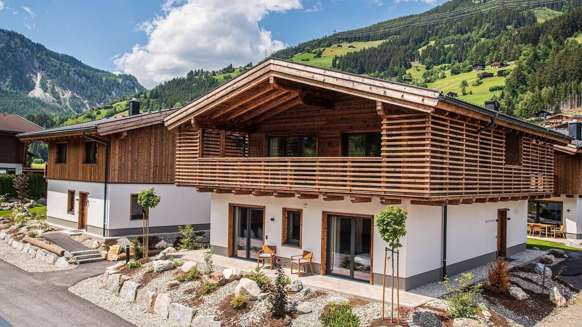 Wald im Pinzgau House | Chalet in Wald near Krimml Waterfalls