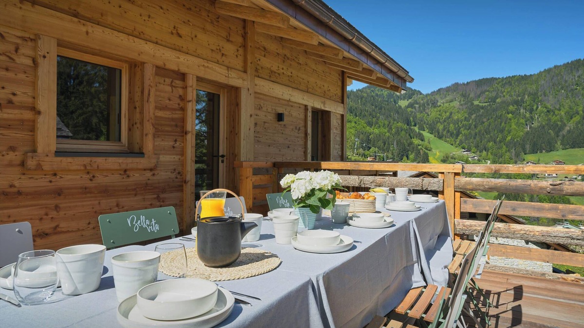 La Clusaz Ski Chalet | Chalet Kintana - Aravis mountain stay with sauna and pool - OVO Network
