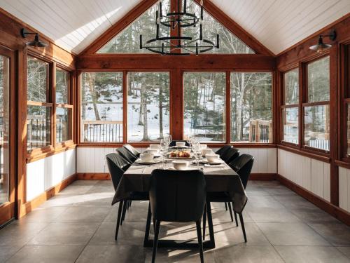 Saint-Faustin-Lac-Carre Ski Chalet | Chalet La Canopée - Spa, Bike, piscine Mont-Tremblant