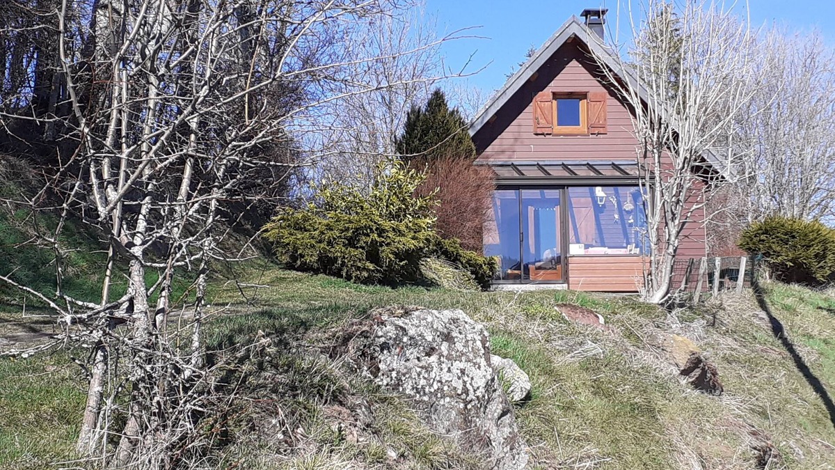 Jassat Ski Chalet | Chalet Le Cantou in the heart of the Sancy massif