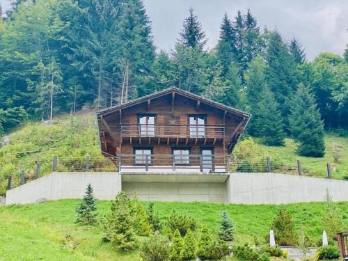 Morgins Ski Chalet | Chalet Le Jeuna