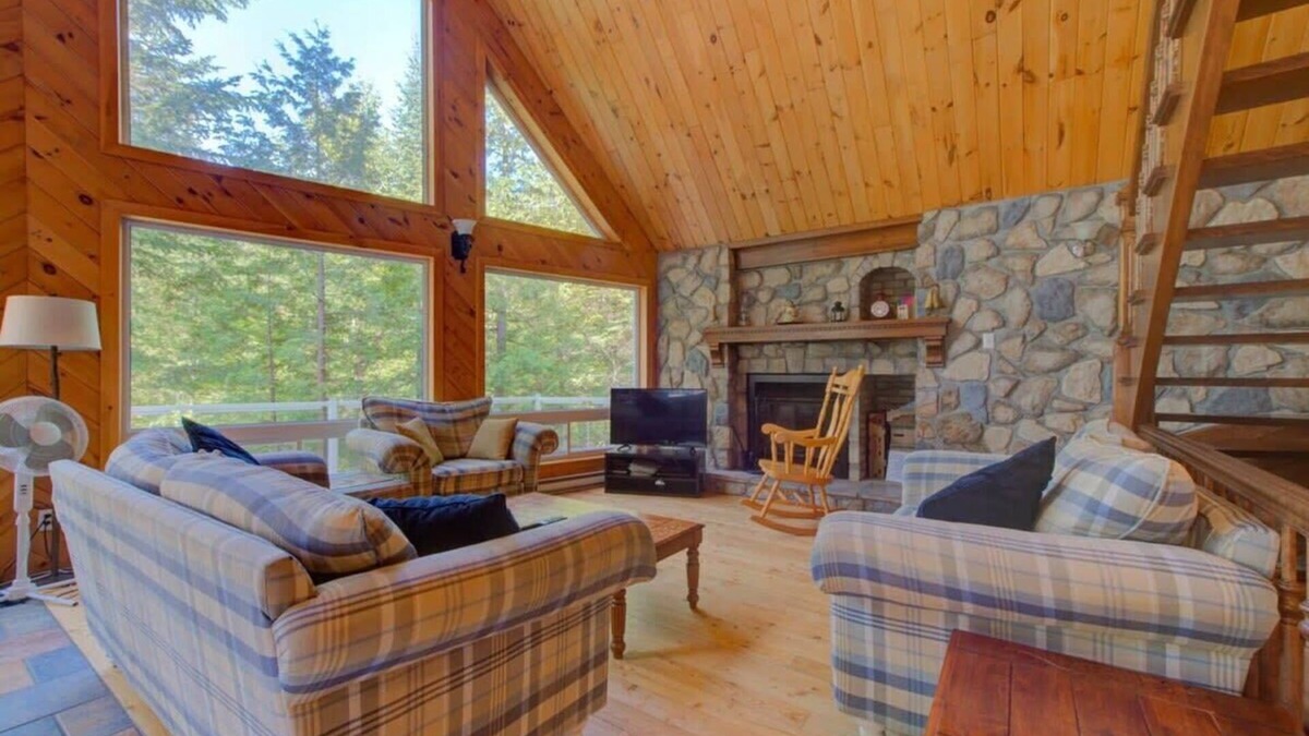 Mauricie Ski Chalet | Chalet le Missionnaire spa